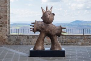 statua carin grudda